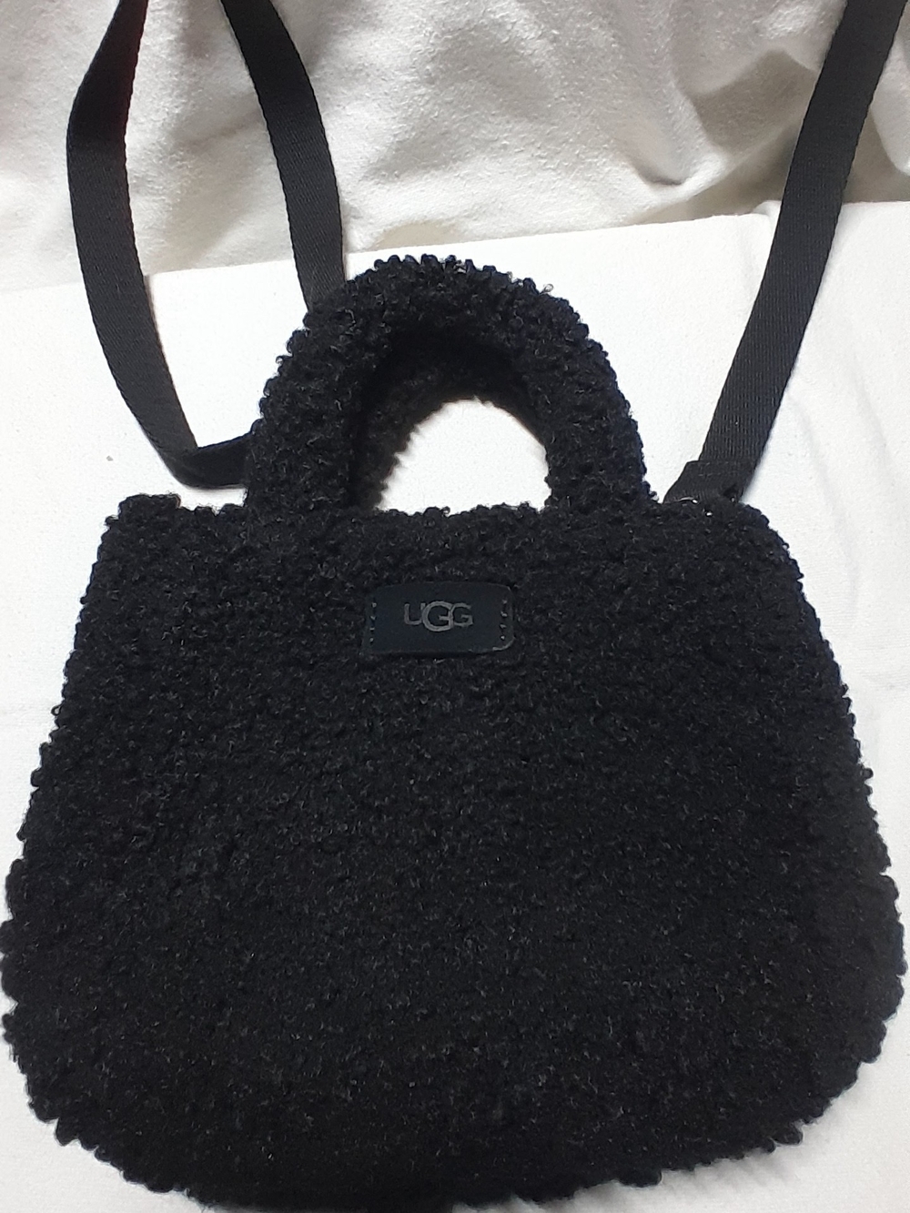UGG Janey II Sherpa Crossbody Bag Black Sherpa Shoulder Bag Like New